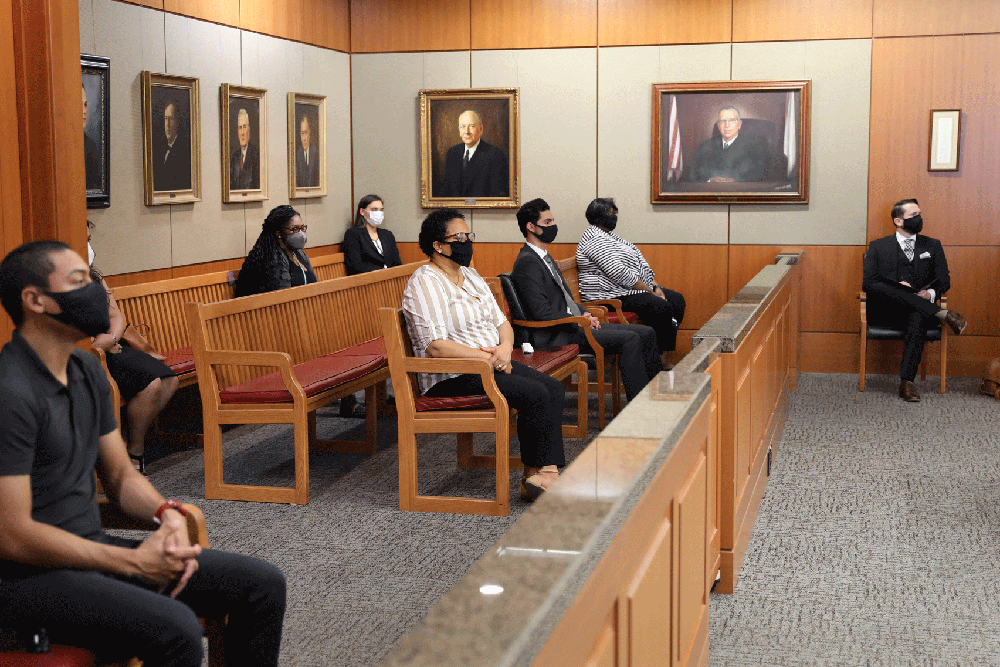Jury in the Gallery